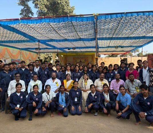 राजनांदगांव : ग्राम पंचायत छीपा में राष्ट्रीय सेवा योजना के विशेष शिविर का भव्य शुभारंभ…