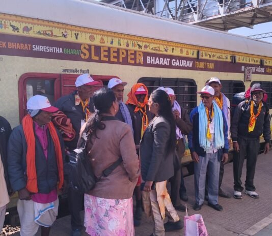 राजनांदगांव: मुख्यमंत्री तीर्थ दर्शन योजना अंतर्गत हरिद्वार, ऋषिकेश, भारत माता मंदिर का भ्रमण कर 800 तीर्थयात्री की हुई सकुशल वापसी…