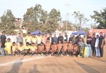 राजनांदगांव: छत्तीसगढ़ हॉकी लीग -बिहार और करमपुर टीम ने जीता मैच…