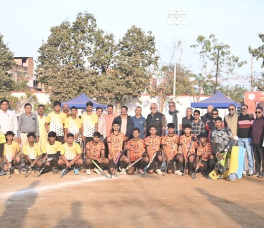राजनांदगांव: छत्तीसगढ़ हॉकी लीग -बिहार और करमपुर टीम ने जीता मैच…