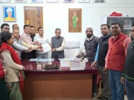 रायपुर : प्रधान पाठको ने किया VSK APP का बहिष्कार…