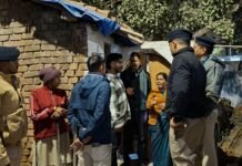 राजनांदगांव: शहर में व्यापक कांबिंग गश्त 50 से अधिक असामाजिक तत्वों की जांच, फरार आरोपी गिरफ्तार…