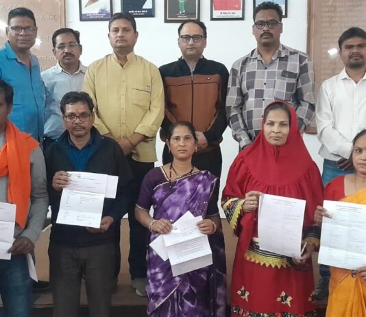 राजनांदगांव: प्रधानमंत्री ने पीएम स्व निधि योजनांतर्गत ऋण वितरण कर रूपे क्रेडिट कार्ड योजना का किया शुभारंभ…