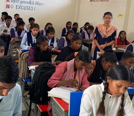 राजनांदगांव: पढ़ाई में कमजोर छात्रों को लेकर जिले ने किया एक अभिनव प्रयास जोन कोचिंग…