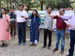 राजनांदगांव: राष्ट्रपिता महात्मा गांधी की पुण्यतिथि पर दी गई श्रद्धांजलि…