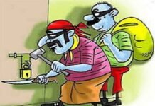 राजनांदगांव: नववर्ष की रात सूने मकान में चोरी चांदी के जेवर व नकदी पार…