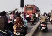 राजनांदगांव: स्टेशन पारा ओवरब्रिज पर फिर जाम, अंडरब्रिज निर्माण की मांग तेज…