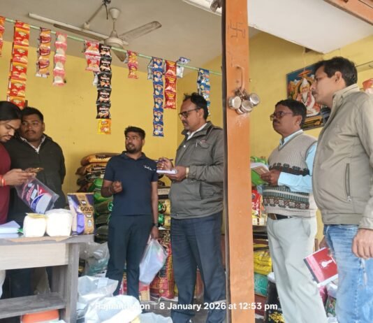 राजनांदगांव:प्रतिबंधित प्लास्टिक के लिये निगम की टीम ने की कार्यवाही बसंतपुर क्षेत्र में चला अभियान…