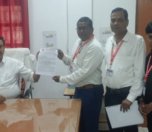 राजनांदगांव: नाबालिक के यौन शोषण से जन्मे नवजात के अवैध सौदे का मामला अंतर्राष्ट्रीय मानव अधिकार रक्षक ने कलेक्टर को सौंपा ज्ञापन…