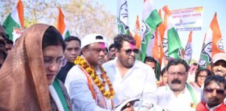 मनरेगा बचाओ संग्राम: भर्रेगांव से सुरगी तक कांग्रेस की पदयात्रा, न्यूनतम मजदूरी और रोजगार पर हमले के खिलाफ उमड़ा जनसैलाब…