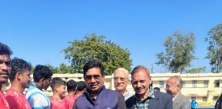 राजनांदगांव: स्व नारायण सिंह स्मृति अखिल भारतीय स्वर्ण कप हॉकी टूर्नामेंट का खिताब एस ए आर कोलकाता ने अपने नाम किया…