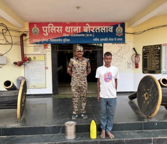 राजनांदगांव: बोरतलाव पुलिस की बड़ी कार्रवाई: 10 बल्क लीटर अवैध महुआ शराब जब्त…