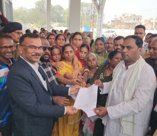 राजनांदगांव: स्टेशन पारा अंडरब्रिज निर्माण की मांग को लेकर आसिफ अली के नेतृत्व में उग्र प्रदर्शन…