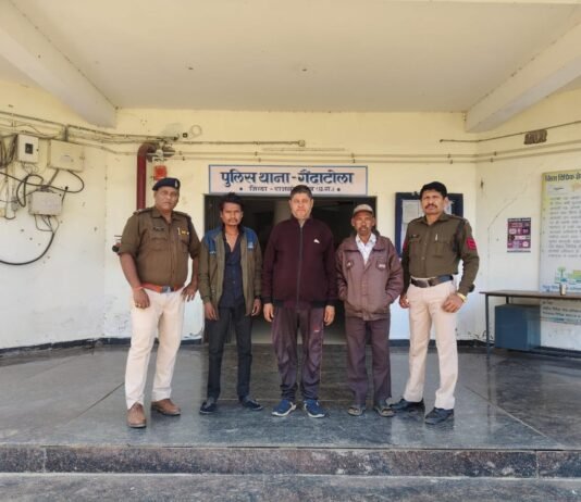 राजनांदगांव: घर में जुआ खेलते तीन आरोपी पकड़ाया…