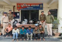 राजनांदगांव: अवैध शराब बिक्री एवं परिवहन पर डोंगरगढ़ पुलिस की कार्यवाही…