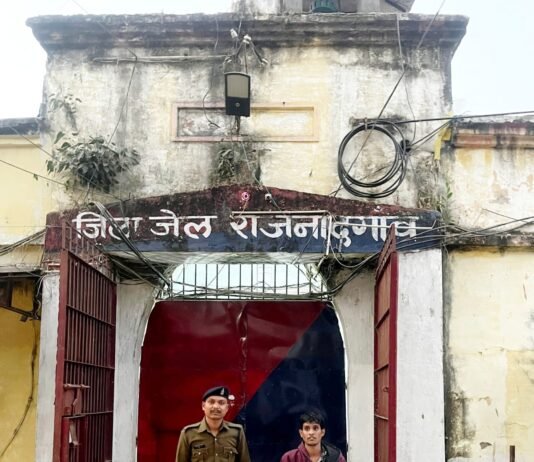 राजनांदगांव: कानून-शांति व्यवस्था भंग करने वाले असामाजिक तत्व पर प्रतिबंधात्मक कार्रवाई…