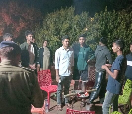 राजनांदगांव: मनगटा में पुलिस की बड़ी कार्रवाई, एक साथ 49 रिसॉर्ट्स पर दबिश…