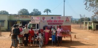 मोहला: जिले के अंतिम छोर बोड़ेगाँव पहुँचा ‘सर्विस ऑन व्हील्स’ सेवा रथ, 137 हितग्राहियों को मिला लाभ…