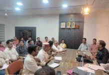 राजनांदगांव: महापौर मधुसूदन यादव सत प्रतिशत राजस्व वसूली के लिये कार्य करनेराजस्व अमला को दिये निर्देश…