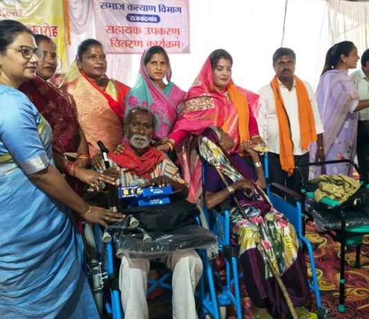 राजनांदगांव: 300 वरिष्ठ नागरिकों को नि:शुल्क सहायक उपकरणों का किया गया वितरण…