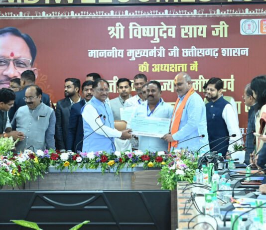 स्थानीय जरूरतों और जन आकांक्षा के अनुरूप स्वीकृत होंगे विकास कार्य – मुख्यमंत्री विष्णु देव साय…
