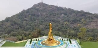 рд░рд╛рдЬрдирд╛рдВрджрдЧрд╛рдВрд╡: рд╢реНрд░рджреНрдзрд╛рд▓реБрдУрдВ рдХреЗ рд▓рд┐рдП 9.5 рдПрдХрдбрд╝ рдореЗрдВ рдкрд░реНрдпрдЯрдХ рд╕реБрд╡рд┐рдзрд╛ рдХреЗрдиреНрджреНрд░ рдХрд╛ рдХрд┐рдпрд╛ рдЧрдпрд╛ рдирд┐рд░реНрдорд╛рдг…