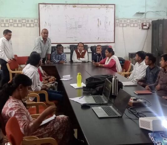 राजनांदगांव: निजी चिकित्सालय की कार्यशाला सह बैठक में राष्ट्रीय कार्यक्रमों की शत प्रतिशत रिपोर्टिंग के दिए निर्देश…