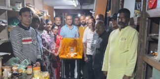 рд░рд╛рдЬрдирд╛рдВрджрдЧрд╛рдВрд╡: рд╕рджреНрдЧреБрд░реБ рд░рд╡рд┐рджрд╛рд╕ рдЬреА рдХреА рдЬрдпрдВрддреА рд╣рд░реНрд╖реЛрд▓реНрд▓рд╛рд╕ рдХреЗ рд╕рд╛рде рдордирд╛рдИ рдЧрдИ, рд╣рд┐рдВрджреВ рдЬрд╛рдЧрд░рдг рдордВрдЪ рдиреЗ рддрд┐рд░рдВрдЧрд╛ рдЪреМрдХ,рдЧрдВрдЬ рд▓рд╛рдЗрди рдореЗрдВ рдХрд┐рдпрд╛ рднрд╡реНрдп рдЖрдпреЛрдЬрдитАж