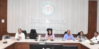 рд░рд╛рдЬрдирд╛рдВрджрдЧрд╛рдВрд╡: рдкреНрд░рдзрд╛рдирдордВрддреНрд░реА рд╕реВрд░реНрдпрдШрд░ рдореБрдлреНрдд рдмрд┐рдЬрд▓реА рдпреЛрдЬрдирд╛ рдХреЗ рдХреНрд░рд┐рдпрд╛рдиреНрд╡рдпрди рдореЗрдВ рд▓рд╛рдПрдВ рддреЗрдЬреА – рд╕реАрдИрдУ рдЬрд┐рд▓рд╛ рдкрдВрдЪрд╛рдпрдд…