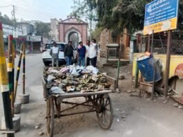 राजनांदगांव: शहर के प्रमुख मार्गो में साफ सफाई का आयुक्त ने लिया जायजा…