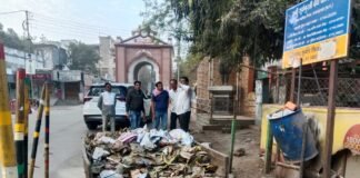 राजनांदगांव: शहर के प्रमुख मार्गो में साफ सफाई का आयुक्त ने लिया जायजा…