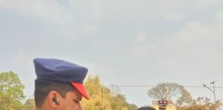 खैरागढ़: आगामी होली पर्व को दृष्टिगत रखते हुए सडक दुर्घटनाओ को रोकने व यातायात नियमों का सख्ती से पालन कराने जिला KCG पुलिस टीम के द्वारा लगातार की जा रही चालानी कार्यवाही….