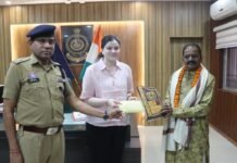 राजनांदगांव: सहायक उपनिरीक्षक नरेन्द्र तिवारी को सेवानिवृत्ति पर ससम्मान विदाई…