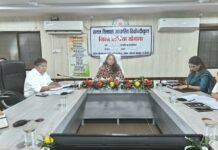 राजनांदगांव: ग्रीष्म ऋतु के मद्देनजर आवश्यक तैयारियों के साथ पेयजल व्यवस्था करें सुनिश्चित–कलेक्टर तुलिका प्रजापति…