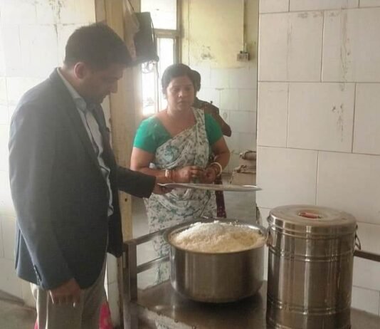 राजनांदगांव: कलेक्टर ने जिला चिकित्सालय का किया आकस्मिक निरीक्षण…