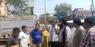 рд░рд╛рдЬрдирд╛рдВрджрдЧрд╛рдВрд╡: рдорд╣рд╛рдкреМрд░ рдкрд╛рдиреА, рд╕рдлрд╛рдИ рджреЗрдЦрдиреЗ рд╕реБрдмрд╣ рдкрд╣реБреЕрдЪреЗ рдирдВрджрдИ, рдЖрд░реНрд╢реАрд╡рд╛рдж рдХрд╛рд▓реЛрдиреА рд╡ рдорд╣реЗрд╢ рдирдЧрд░…