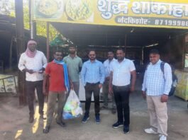 рд░рд╛рдЬрдирд╛рдВрджрдЧрд╛рдВрд╡: рдбреЛрдВрдЧрд░рдЧрдврд╝ рдореЗрдВ рдкреНрд░рддрд┐рдмрдВрдзрд┐рдд рдкреЙрд▓реАрдерд┐рди рдХрд╛ рдЙрдкрдпреЛрдЧ рдХрд░рдиреЗ рдкрд░ рджреБрдХрд╛рдирджрд╛рд░реЛрдВ рдкрд░ рд▓рдЧрдпрд╛ рдЧрдпрд╛ рдЕрд░реНрдерджрдгреНрдб…