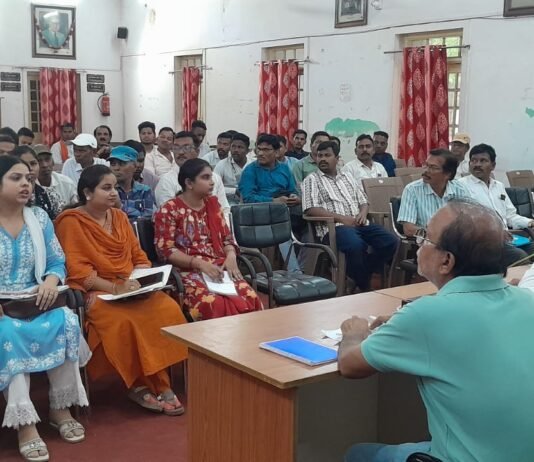 राजनांदगांव: मकान नम्बरिंग कार्य की प्रगति की आयुक्त ने ली जानकारी…