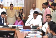 राजनांदगांव: जनदर्शन में प्राप्त आवेदनों का प्राथमिकता के साथ निराकरण करने के दिए निर्देश…