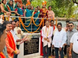 राजनांदगांव: महापौर मधुसूदन यादव ने रानी अवंती बाई के बलिदान दिवस पर जन प्रतिनिधियो एवं समाजिक बंधुओ की उपस्थिति में उनकी प्रमिता में किया माल्यार्पण…