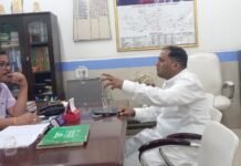 राजनांदगांव: स्टेशनपारा में वर्षों से अधूरे पड़े अंडरब्रिज निर्माण को लेकर कांग्रेस नेता आसिफ अली ने की स्टेशन प्रबंधक से की मुलाकात…