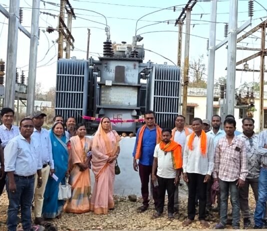 मोहला: खड़गाँव क्षेत्र को मिलेगी बेहतर बिजली, जनपद पंचायत अध्यक्ष पुष्पा मंडावी ने अतिरिक्त पावर ट्रांसफार्मर का किया शुभारंभ…