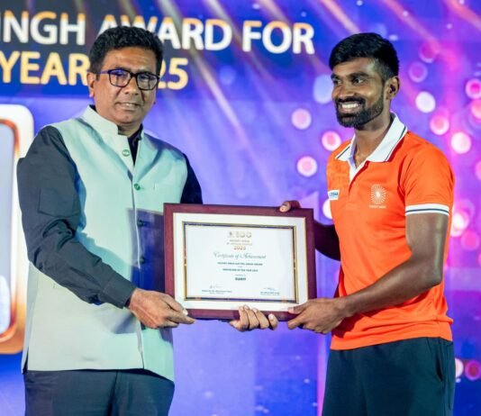 फ़िरोज़ अंसारी ने खेल मंत्री संग खिलाड़ियों को किया सम्मानित…