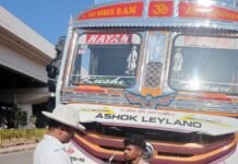 राजनांदगांव: होली से पहले यातायात पुलिस की सख्ती: शराब पीकर वाहन चलाने वाले 3 ट्रक चालक पकड़े…