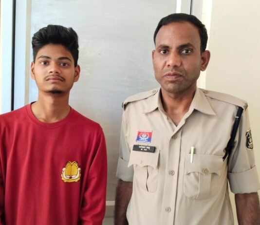 राजनांदगांव: दुष्कर्म मामले में 19 वर्षीय युवक गिरफ्तार, पॉक्सो एक्ट के तहत भेजा गया जेल…