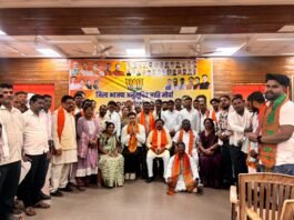 राजनांदगांव: जिला भाजपा अनुसूचित जाति मोर्चा की प्रथम परीक्षात्मक बैठक सफलता पूर्ण संपन्न, पूर्व सांसद अभिषेक सिंह जी रहे मुख्य रूप से उपस्थित…