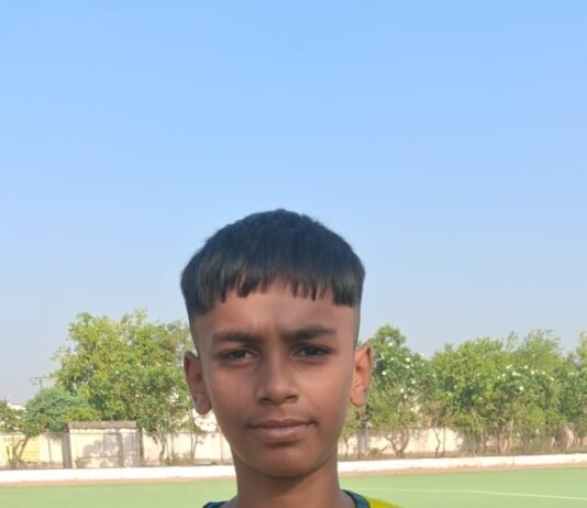 राजनांदगांव: कम उम्र में बड़ा मुकाम : आरकेसी के छात्र दक्ष चौबे का राष्ट्रीय हॉकी प्रतियोगिता के लिए चयन…