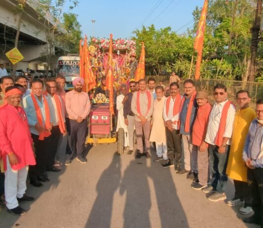 राजनांदगांव में हनुमान जन्मोत्सव की पूर्व संध्या पर निकली भव्य शोभायात्रा…