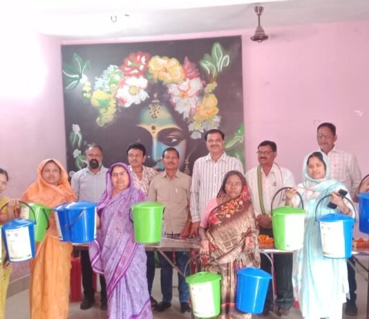 राजनांदगांव: गिला सुखा कचरा अलग अलग रखने निगम का डस्टबिन वितरण अभियान…