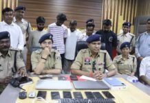 राजनांदगांव: “सांई ऐप” से चल रहा था ऑनलाइन सट्टा, 5 आरोपी गिरफ्तार…